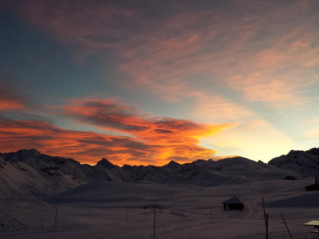Berggasthaus Tannalp Frutt Esterno foto